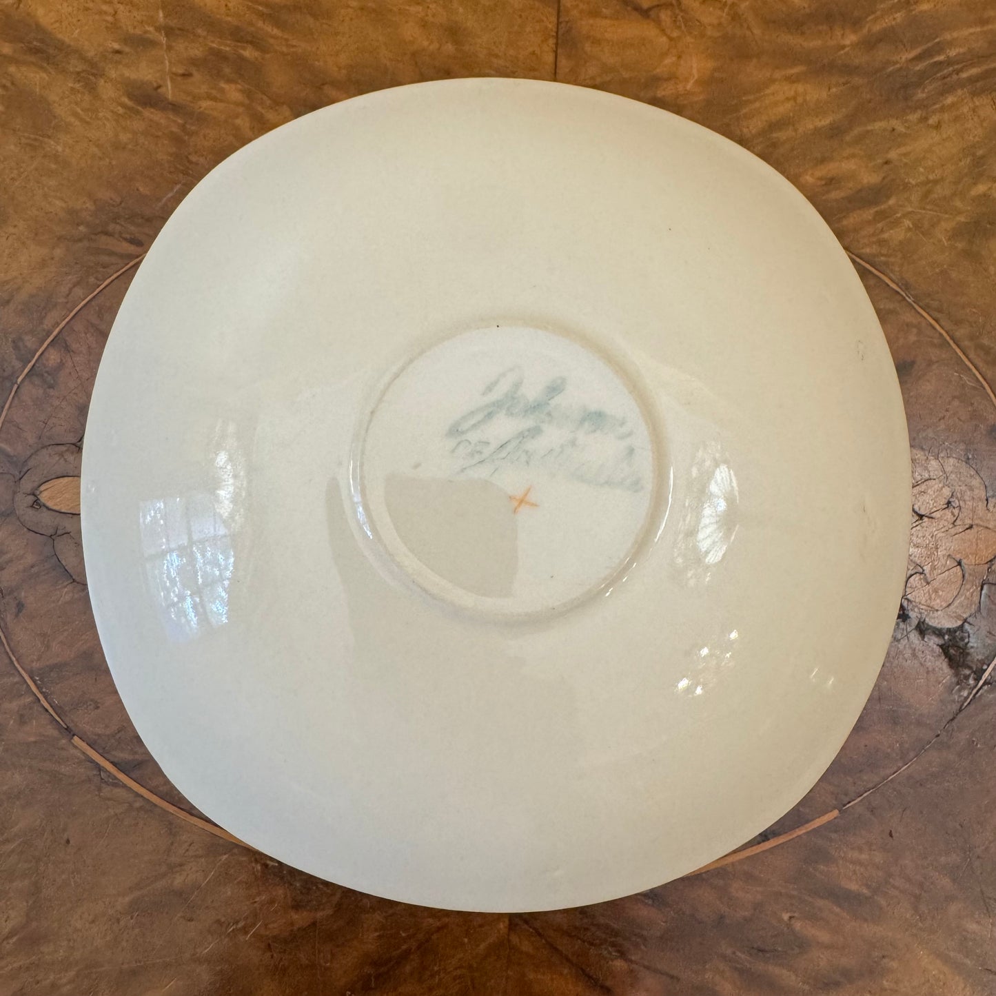 Johnson Australia Red Roses Saucer 