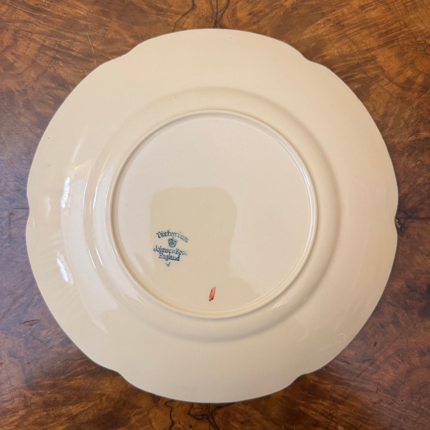 Johnson Brothers Victorian Floral Print dinner Plate 