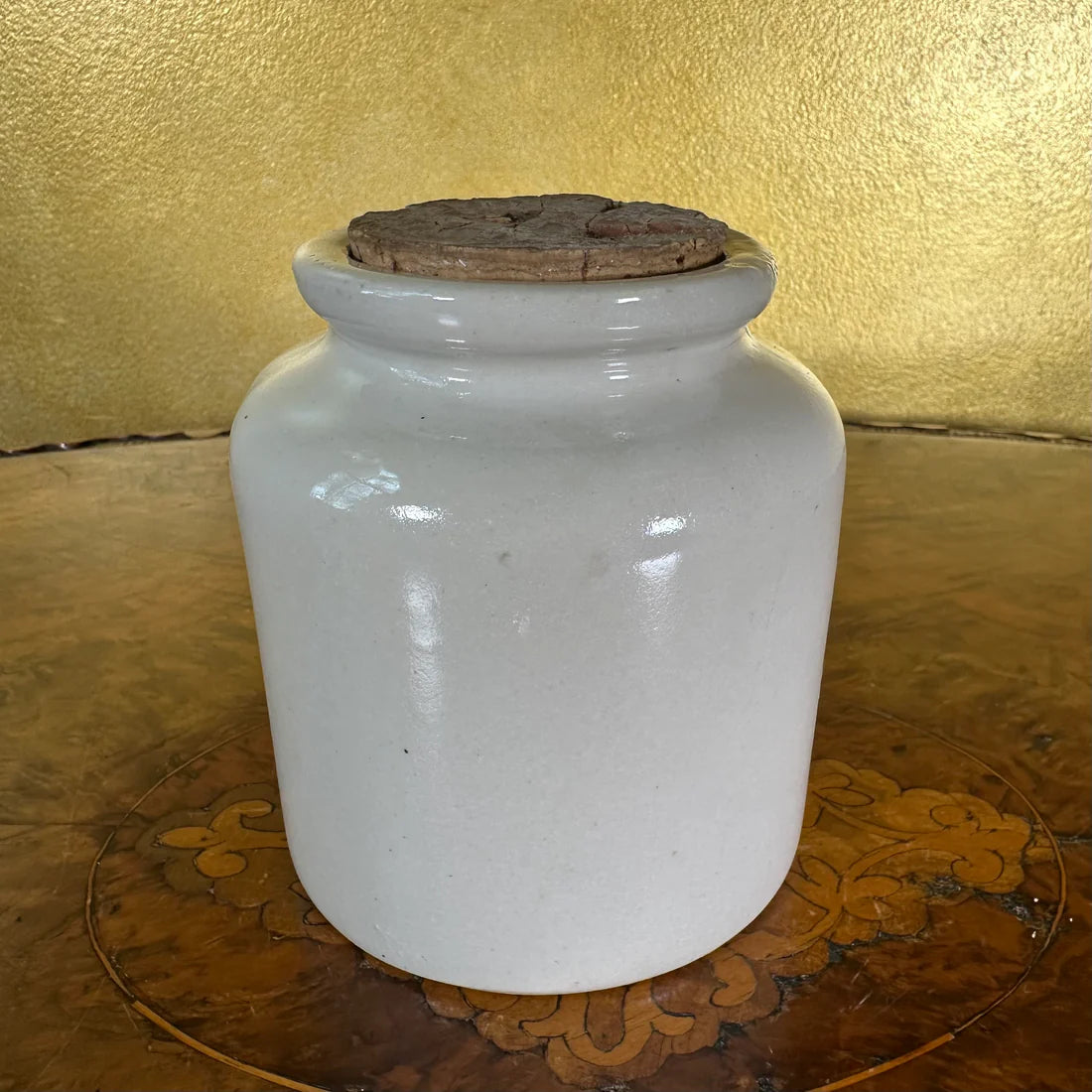 Lab Lagny Stoneware Pot Jar with Cork Lid