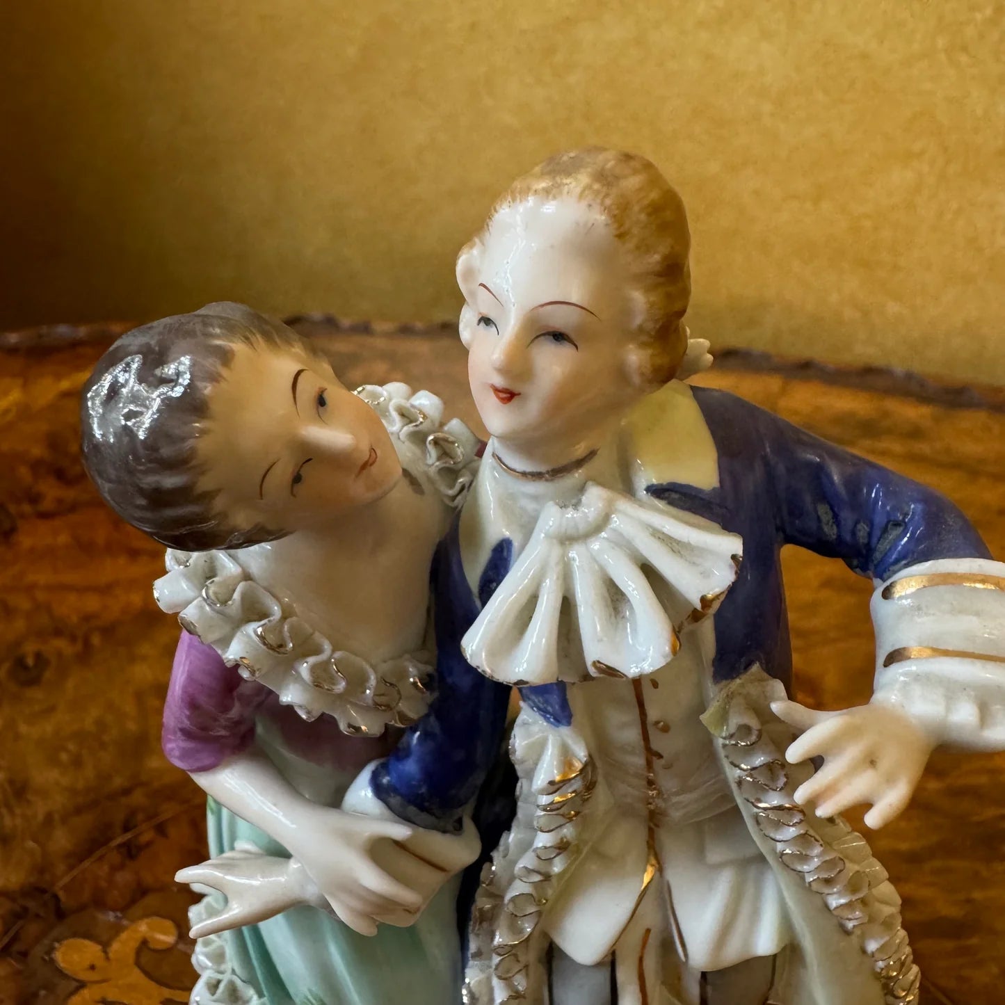 Vintage Lady & Man Porcelain Figurine