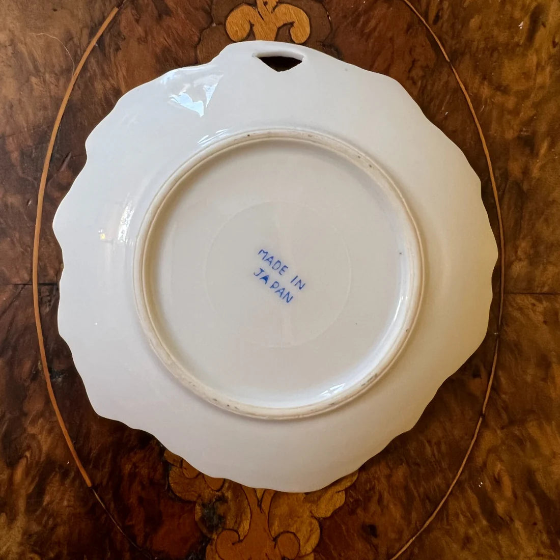 Vintage Leaf Print Dish