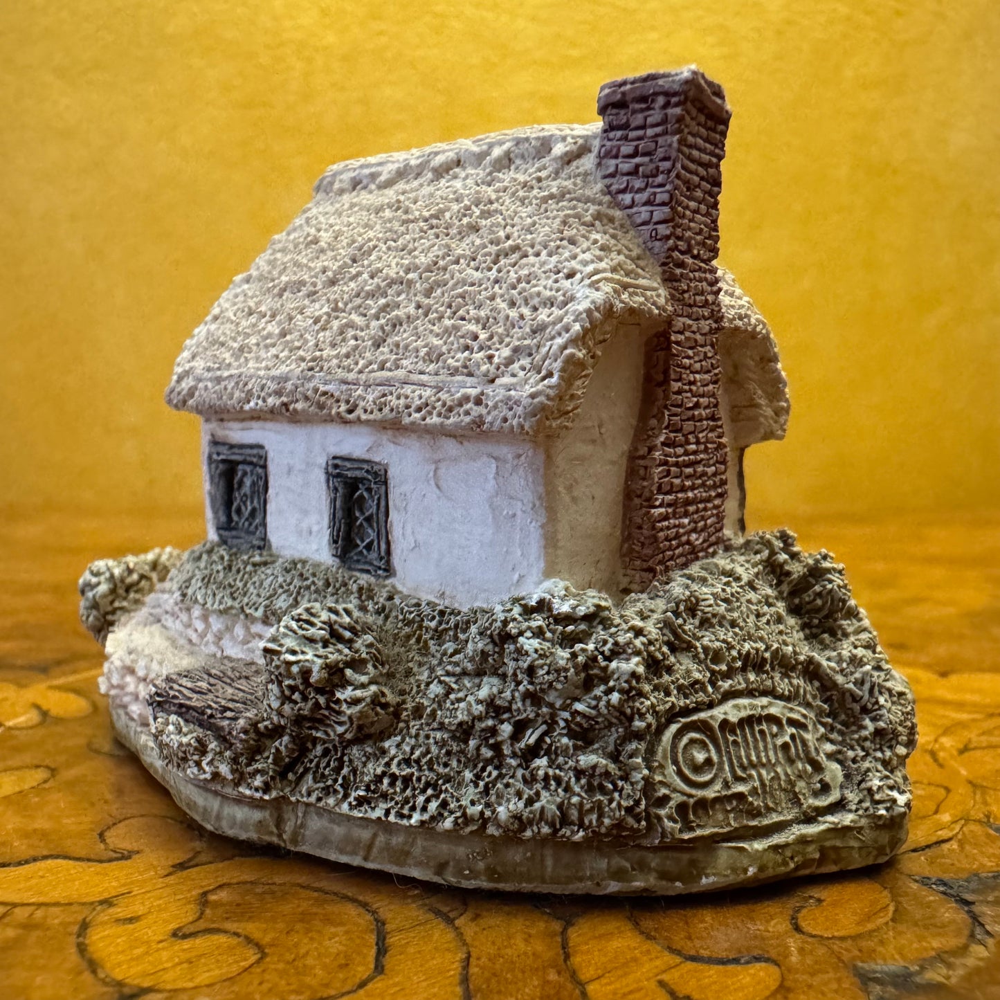 Lilliput Lane Riverview Miniature