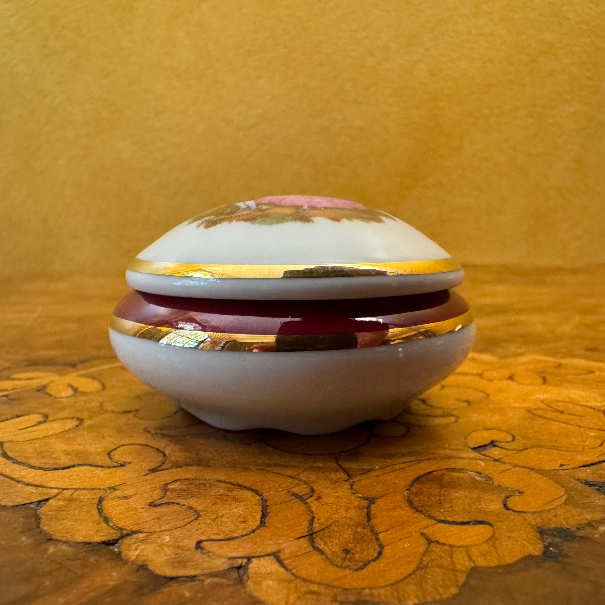 Limoges France Fragonard Small Trinket Box