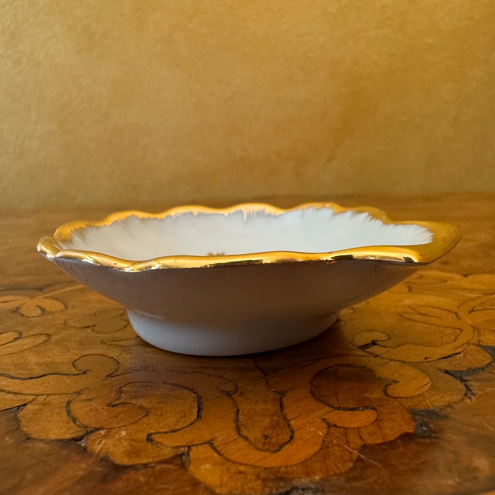 Limoges France Shell Shaped Dish