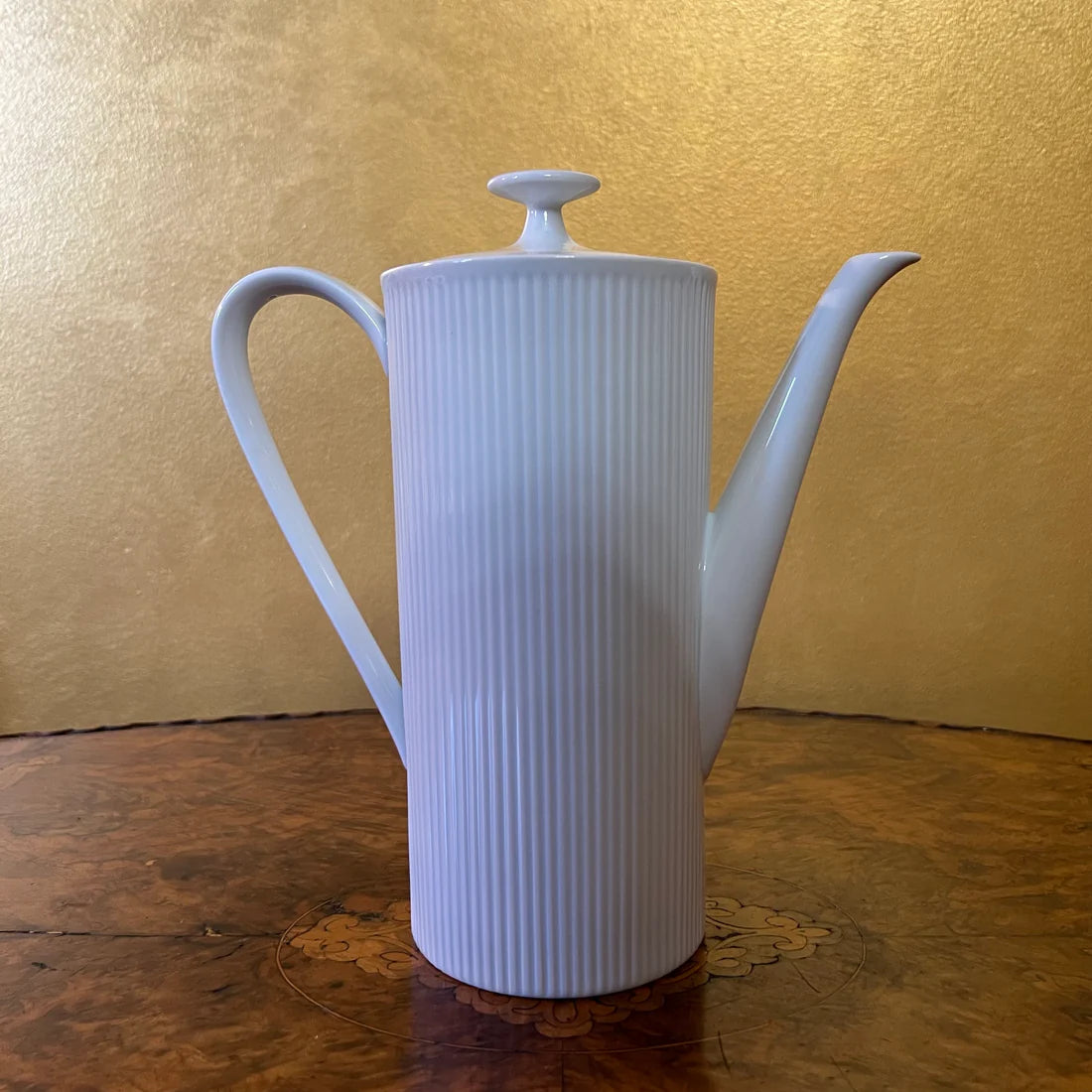 Lindau White Fine Bone China Tea Coffee Pot