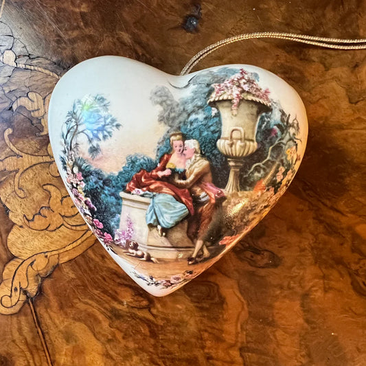 Lownds Pateman Potpourri Pomander Heart Handing