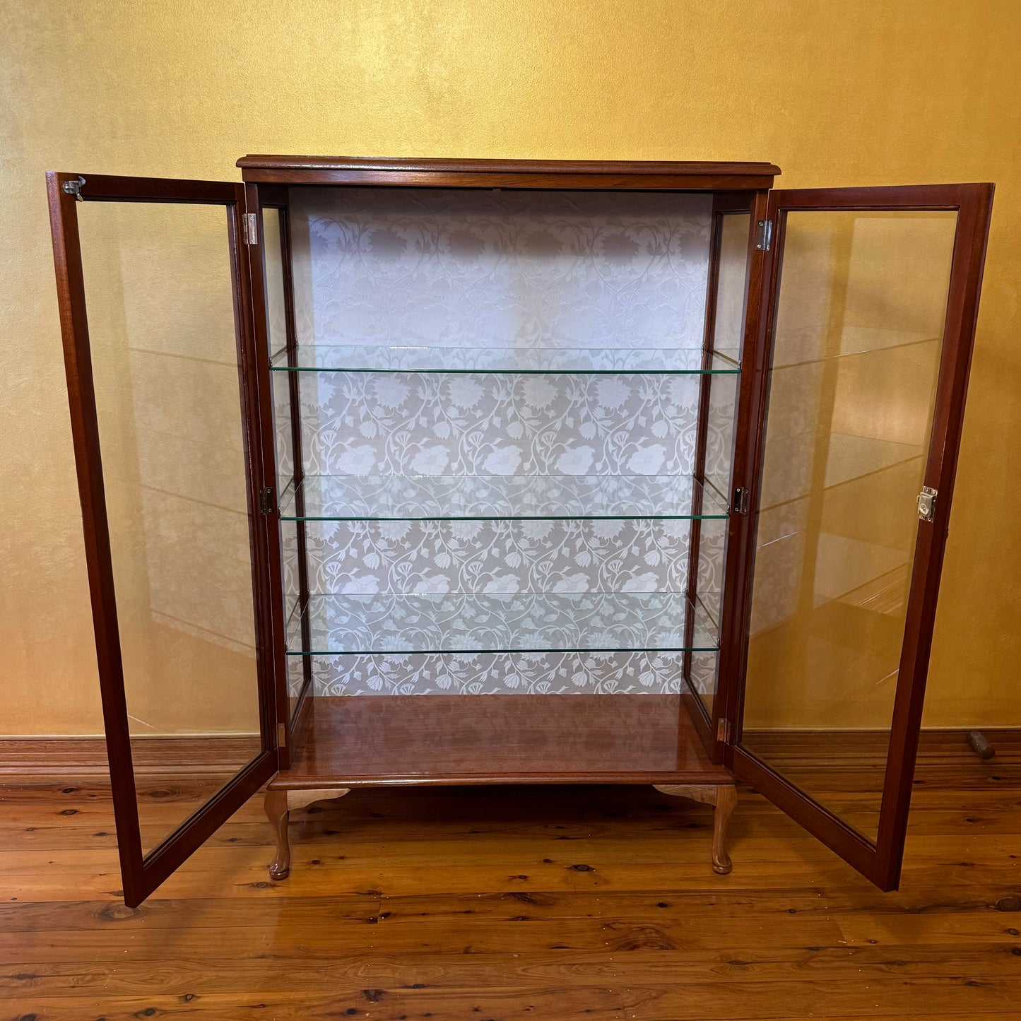 Mahogany Glass Cabinet 