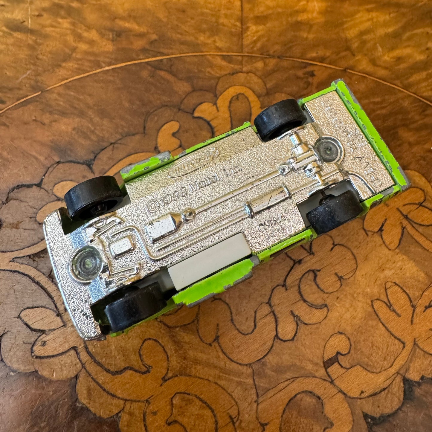 Matchbox Chevy Transport Bus- 1998 Chevy Transport 