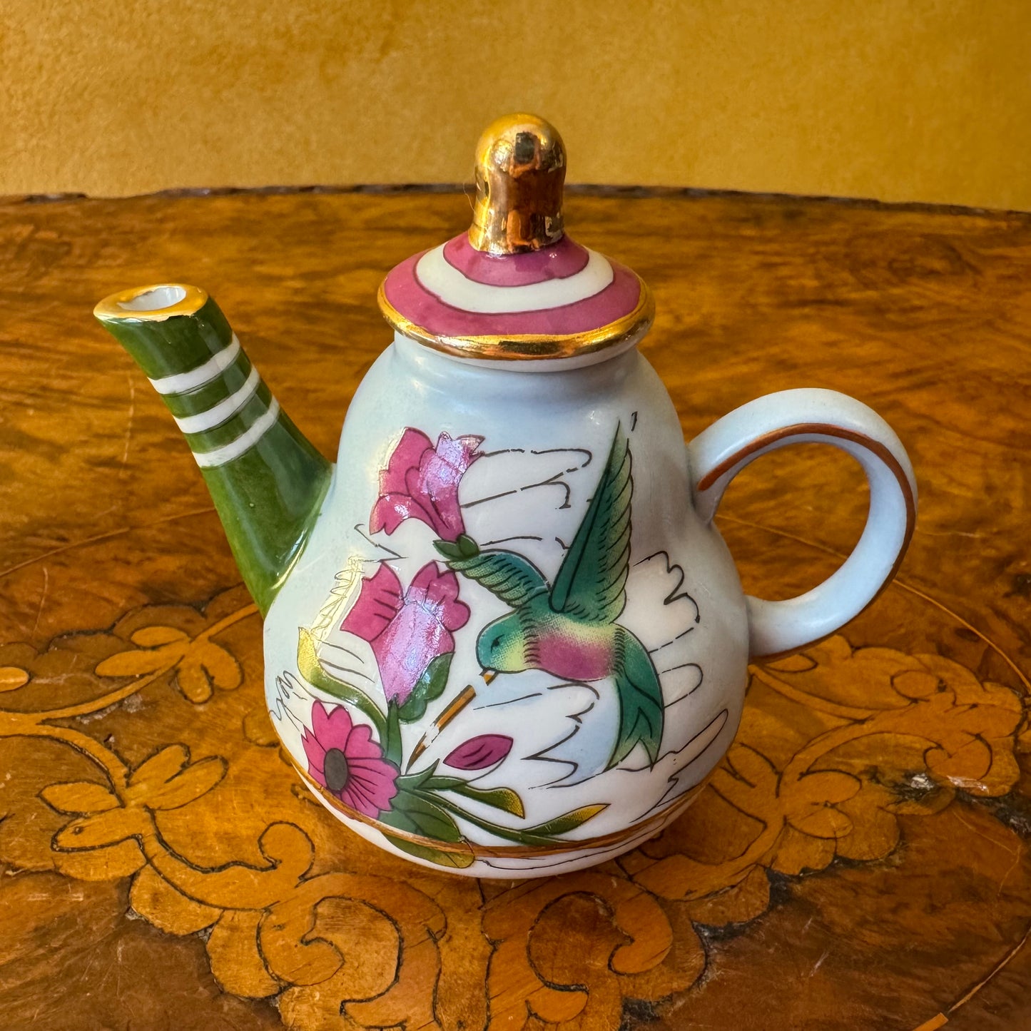 Maxwell & Williams Hummingbird Pink Flowers Porcelain 