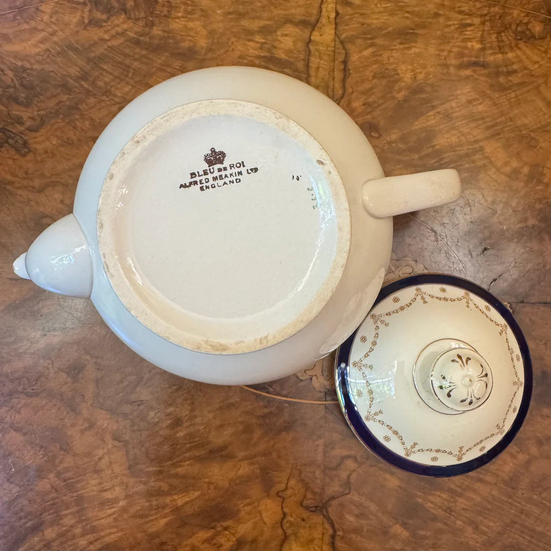 Vintage Alfred Meakin Bleu De Roi Teapot