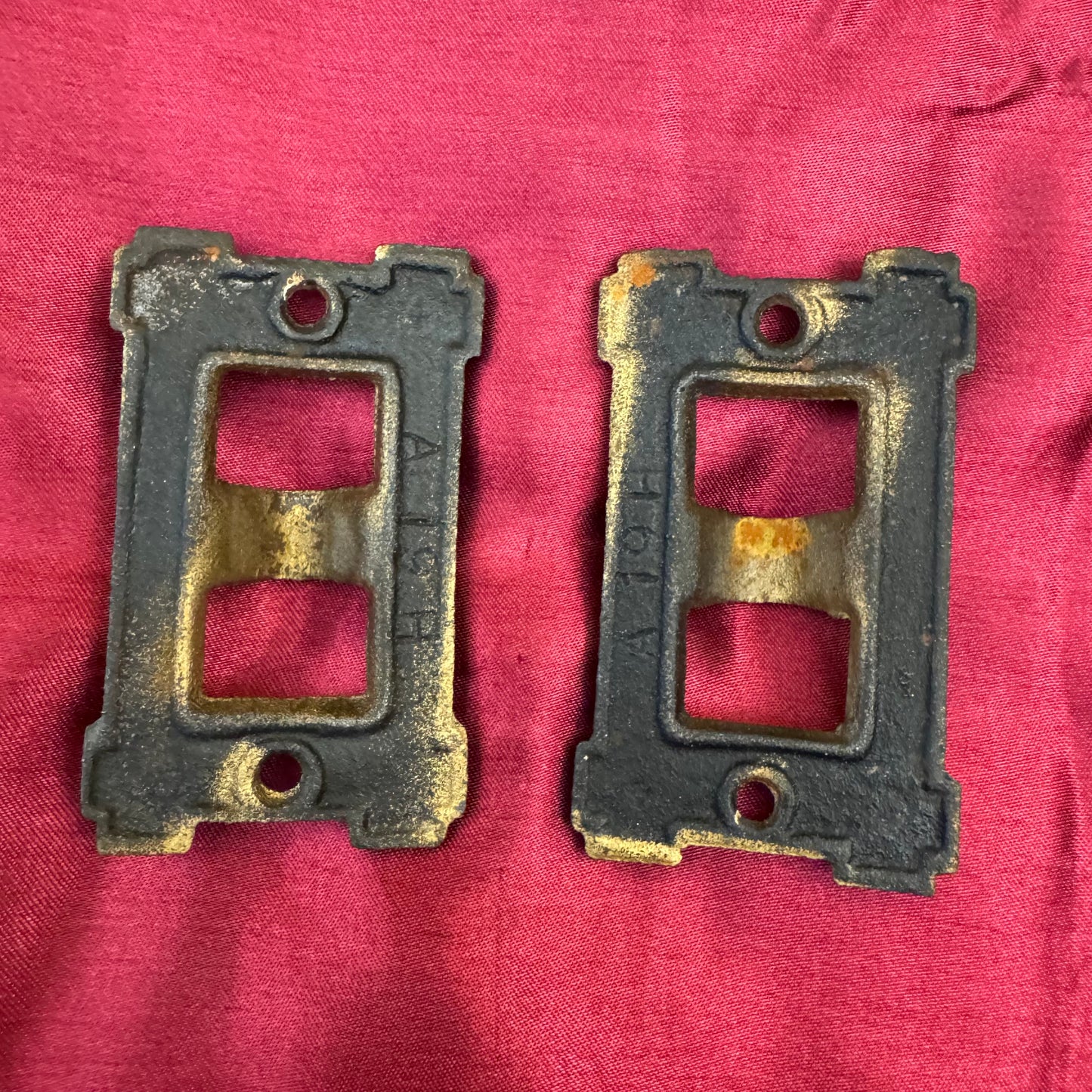 Metal Wall Bracket Lamp Hinge Holder Pair