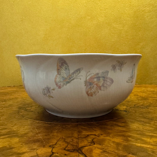 Mikasa Spring Melodies Butterfly Kiss by Larry Laslo Large Bowl