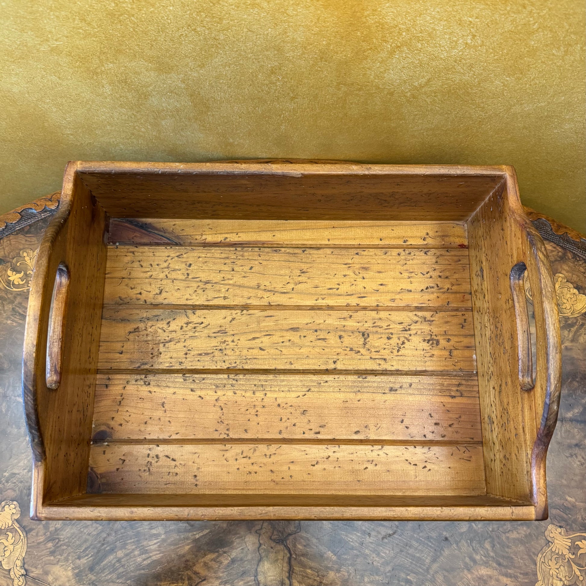 N & A Roxburgh & Sons Handcrafted Wooden 