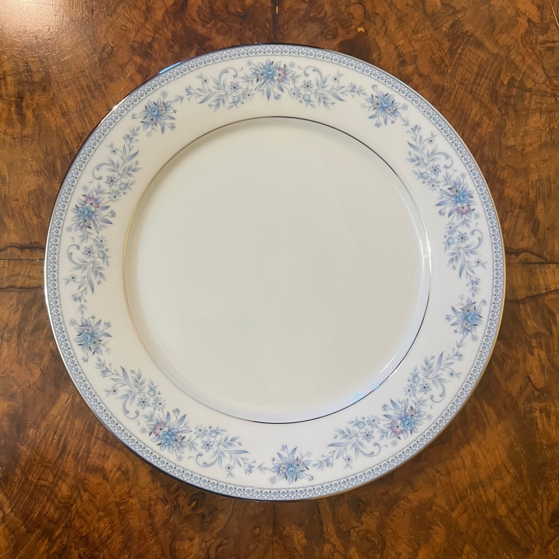 Noritake Blue Hill Entree Plate