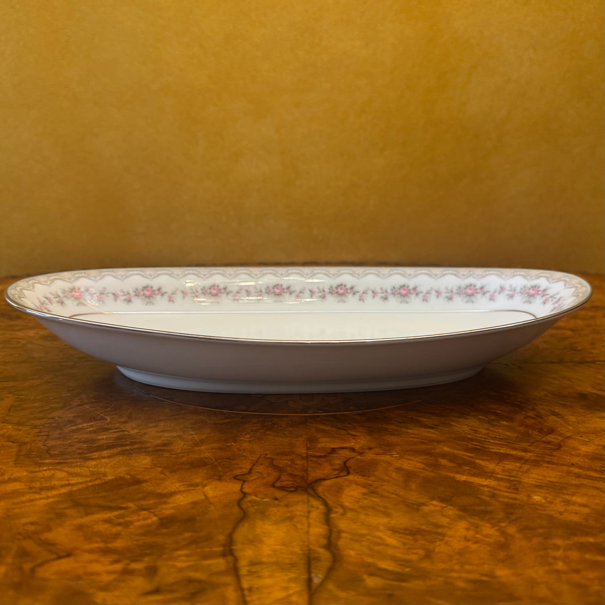 Noritake Glenwood Oval Serving Dish 