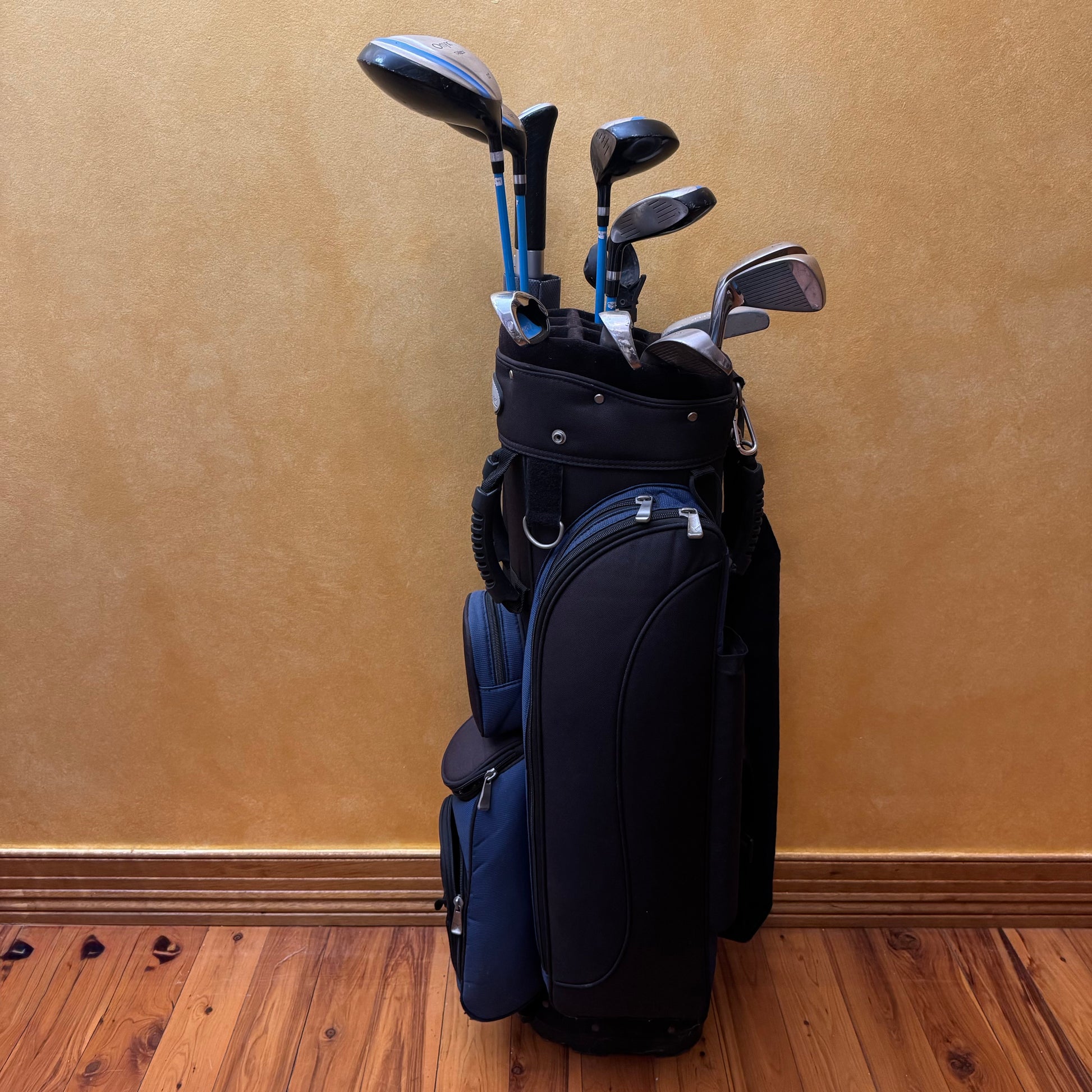 Onyx T-Matrix Complete Golf Set 
