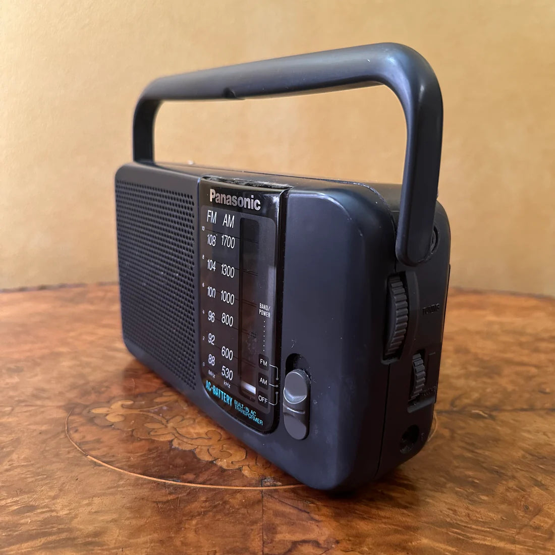 Vintage Panasonic RF-544 Fm/Am Portable Radio
