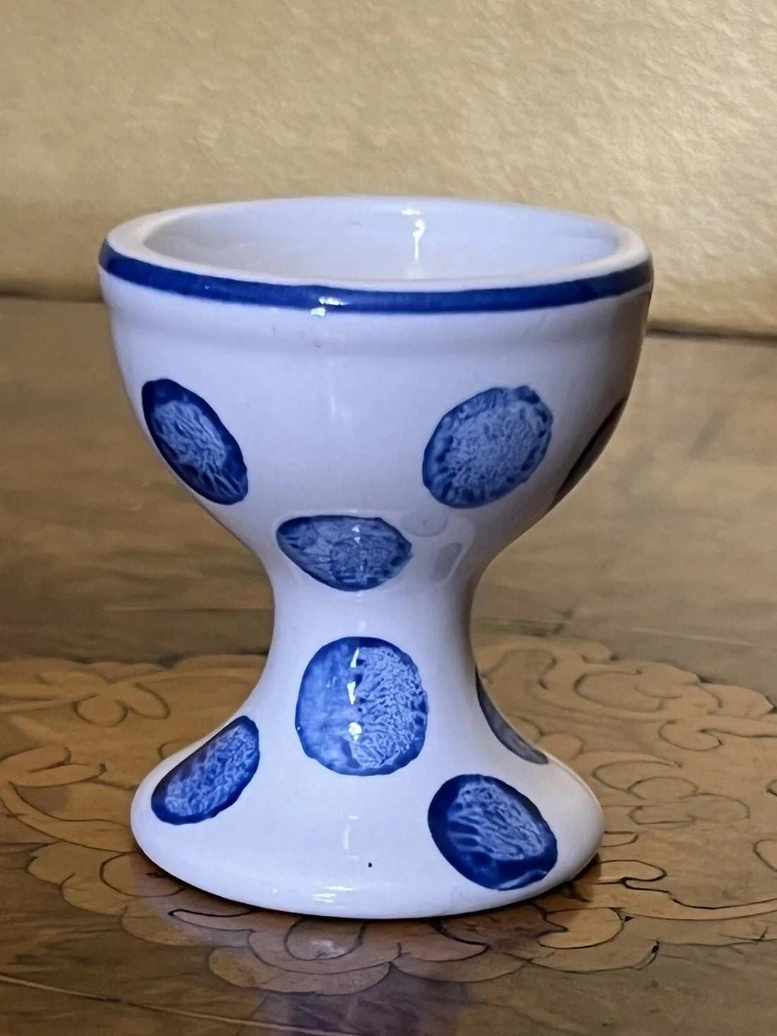 Vintage Polka Dot Egg Cup Holder