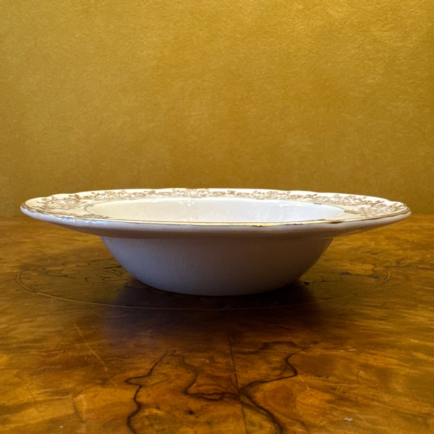 Rare Washington Pottery LTD Hanley England Windsor Bowl
