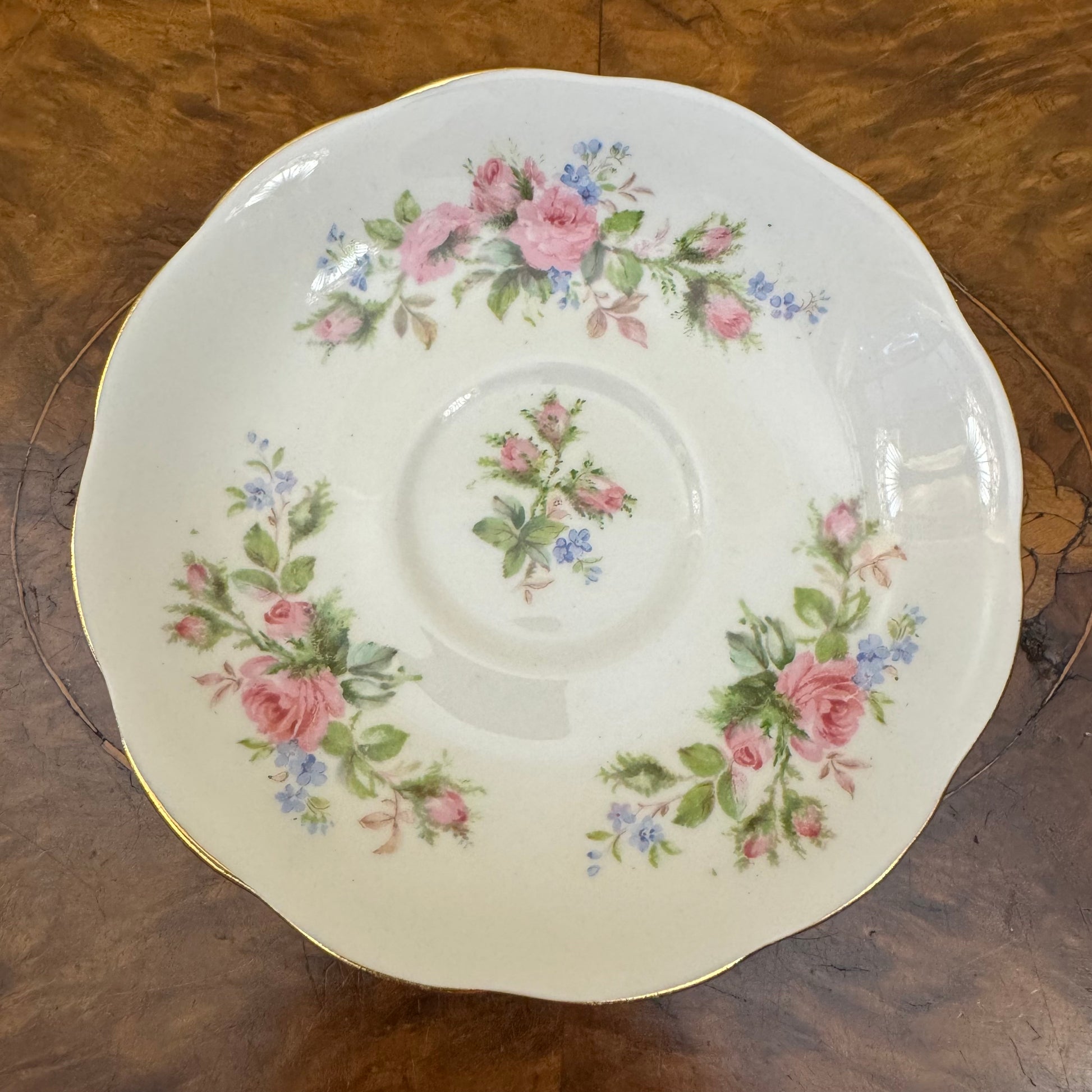 Roslyn Moss Rose Saucer 