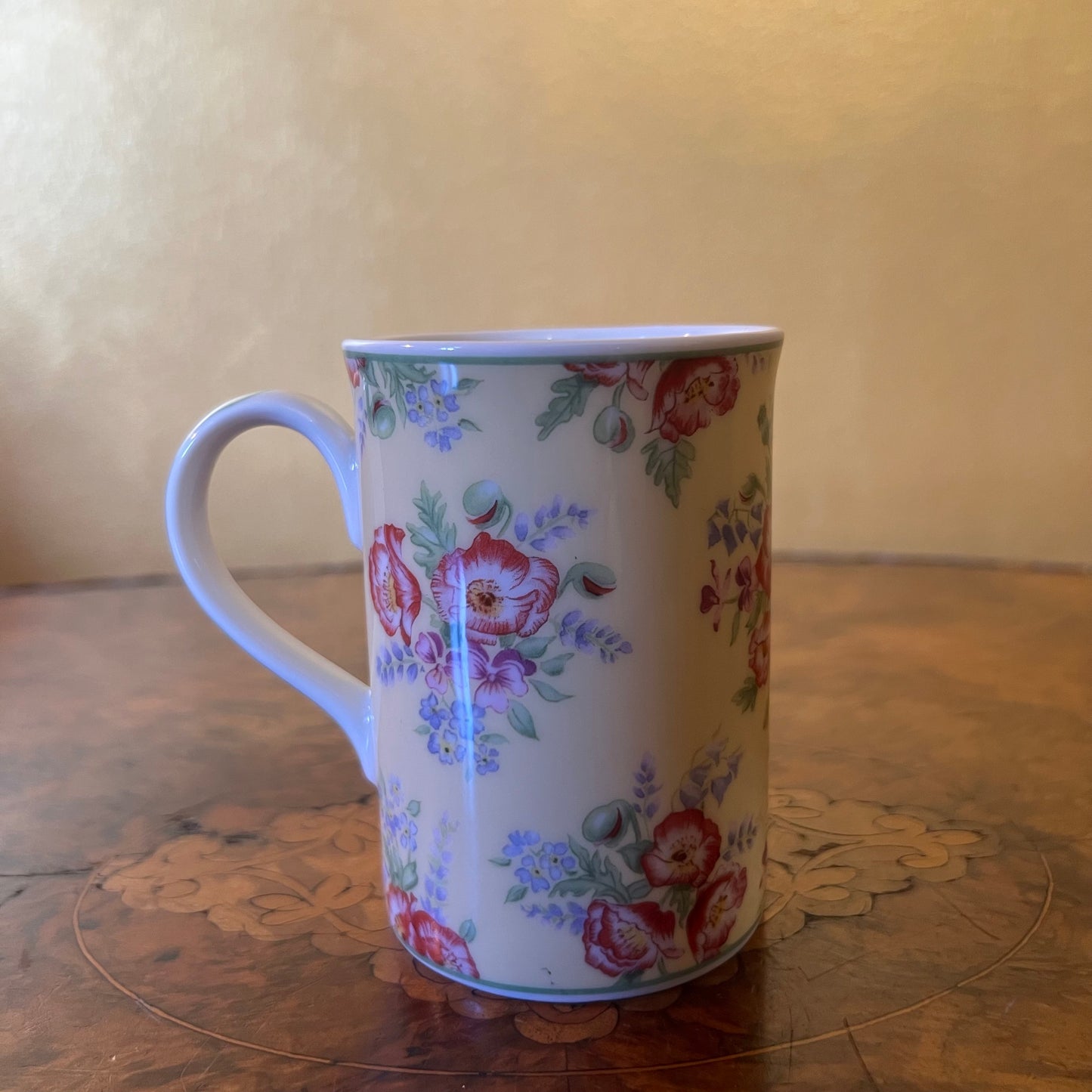 Royal Albert Bronte Collection Jane Mug
