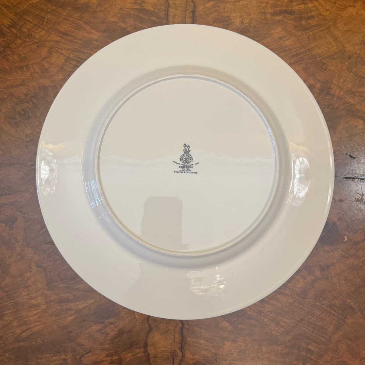 Royal Doulton Berkshire 40 Piece Dinner Plate 