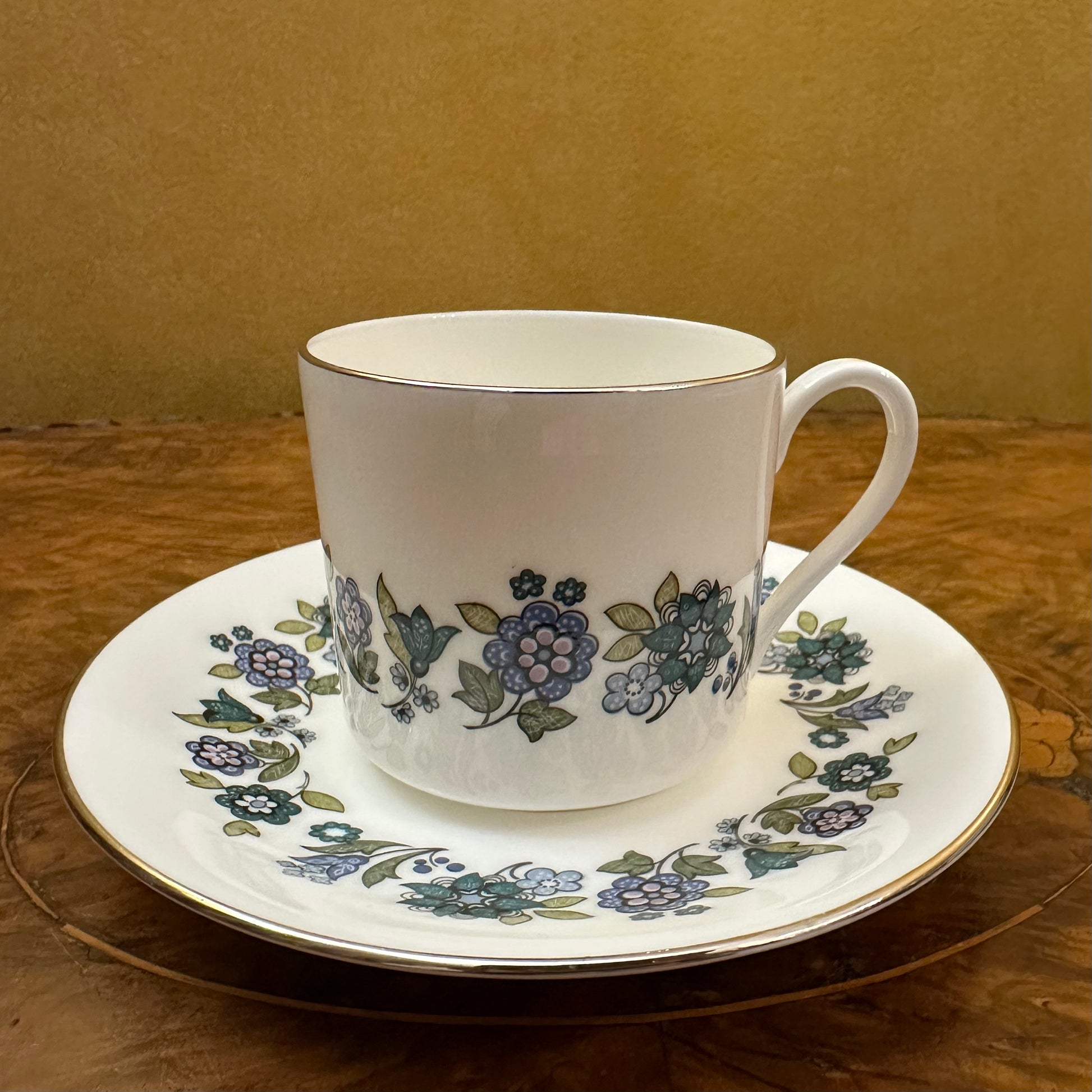 Royal Doulton Esprit Tea Cup & Saucer 