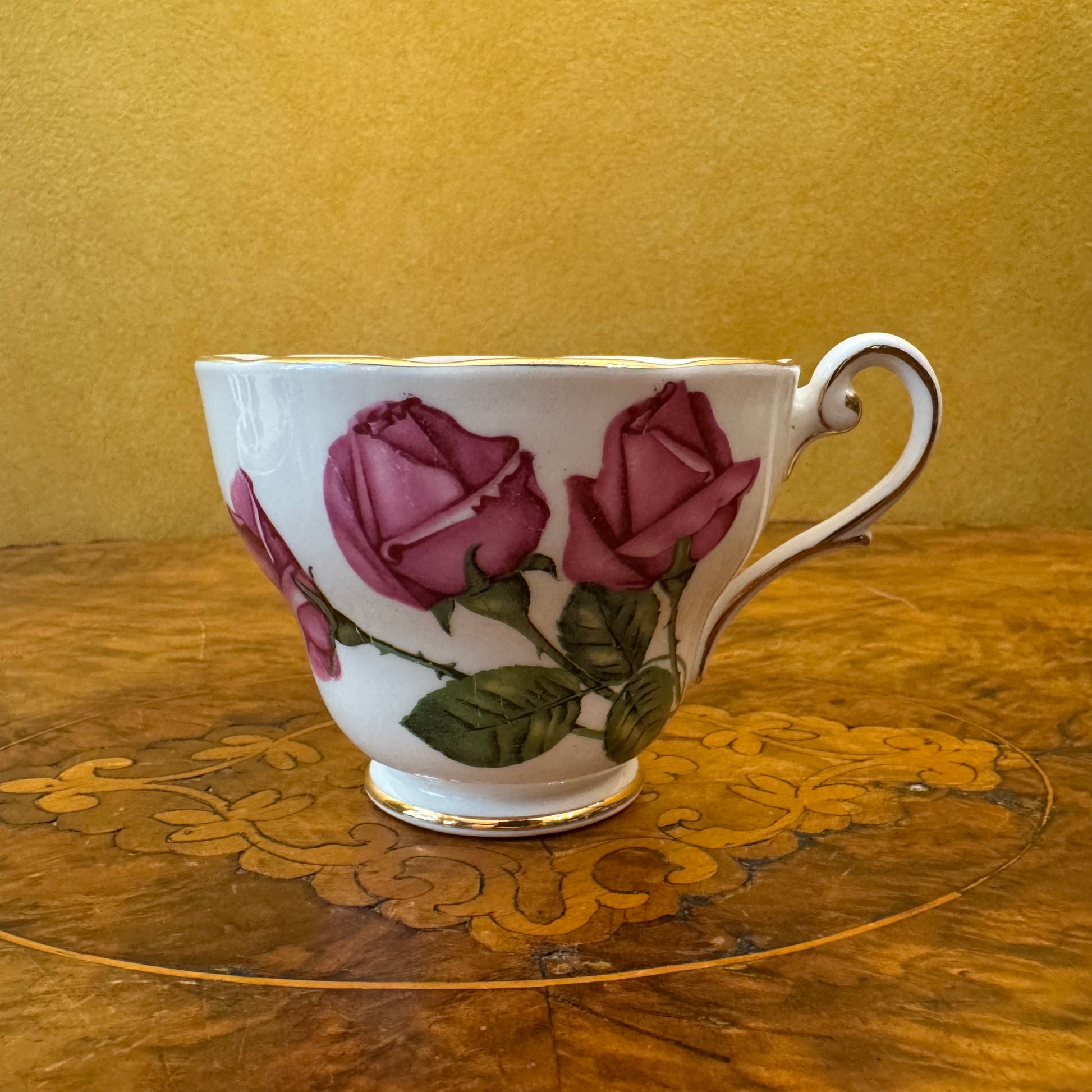 Royal Standard Three Red Roses Tea Cup