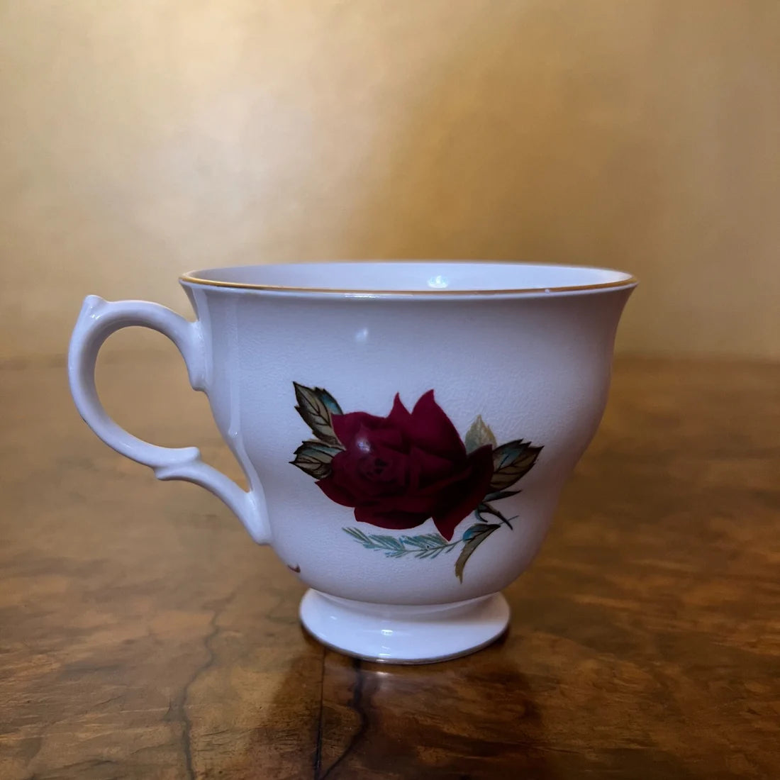 Vintage Royal Vale Rose Tea Cup Trio Set