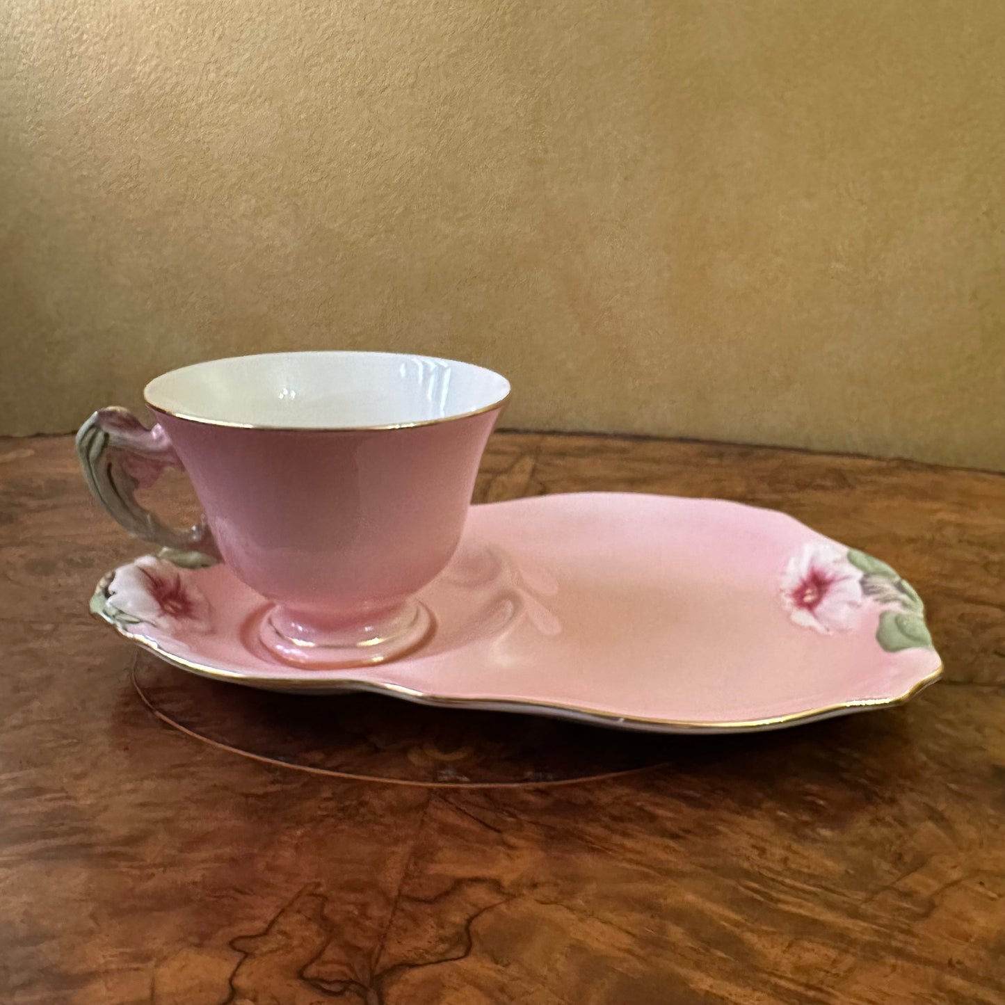 Royal Winton Pink Petunia Tea Cup & Tennis Plate 