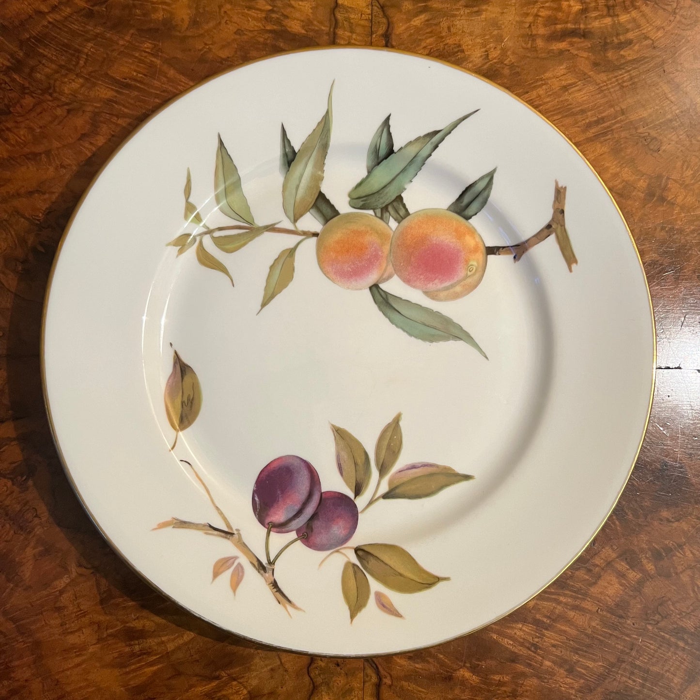 Royal Worcester Evesham Gold Diner Plate