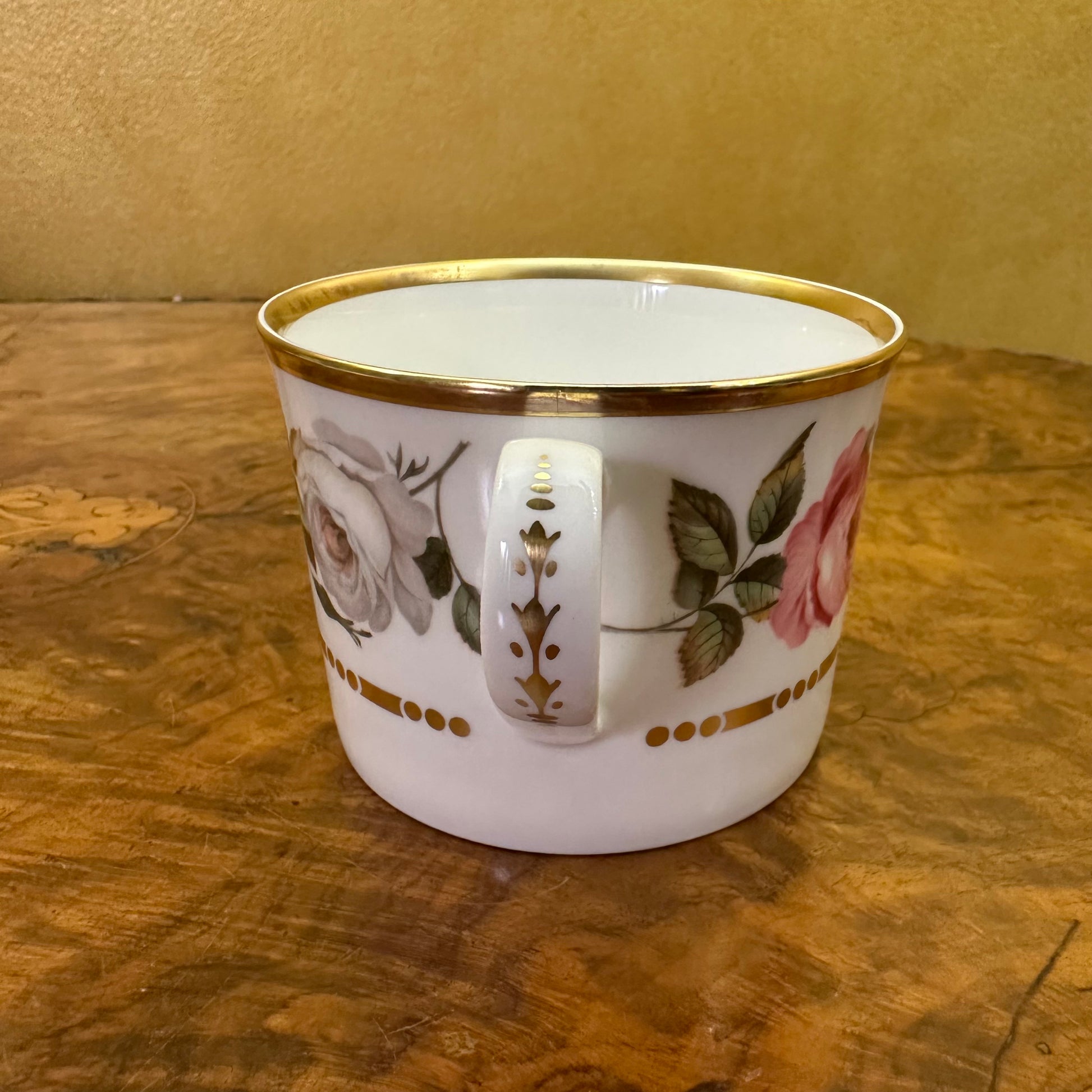 Royal Worcester Royal Garden Tea Cup