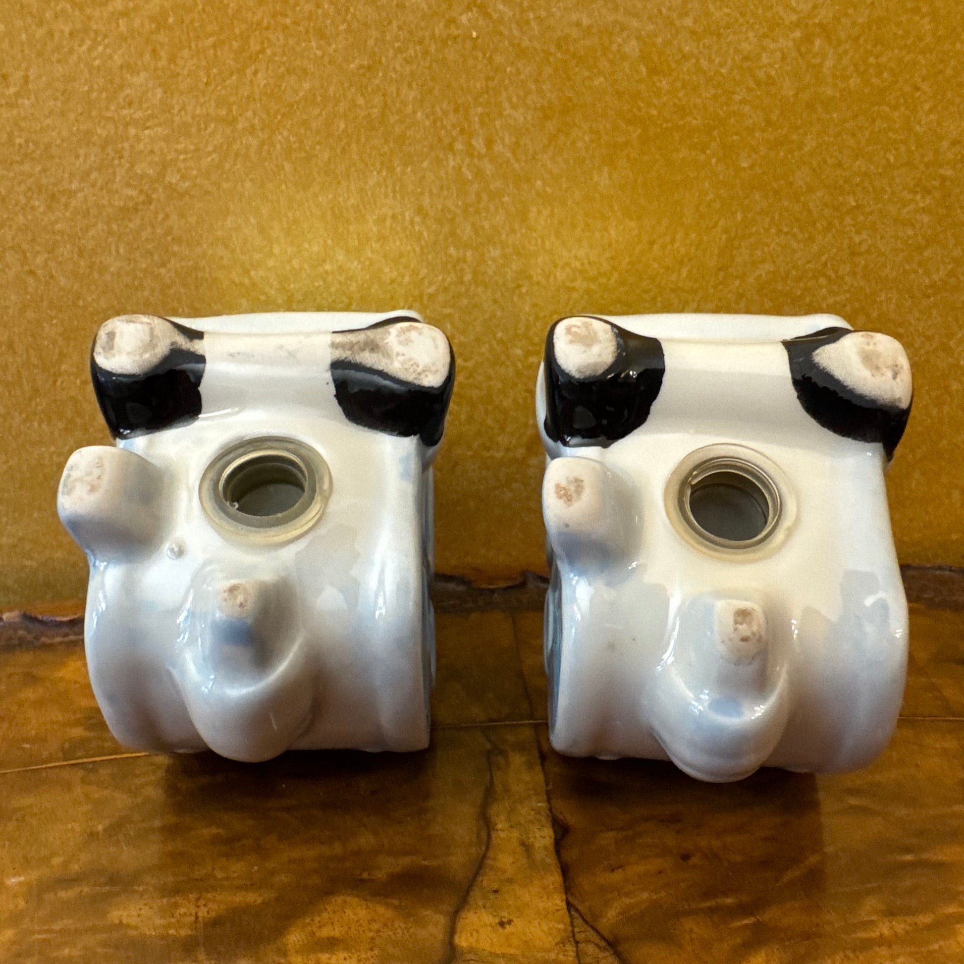 Salt & Pepper Shakers 
