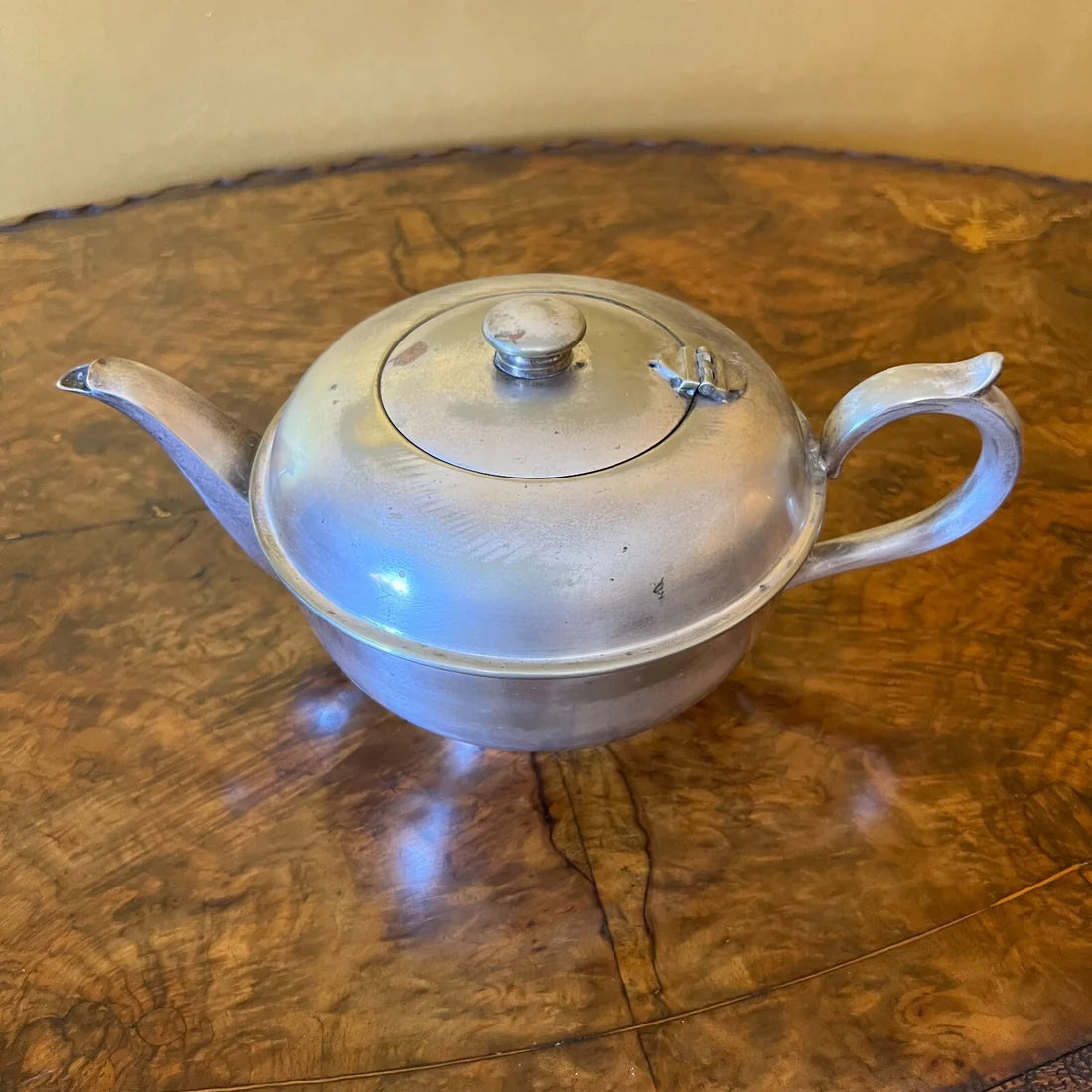 Vintage Saunders Silver Plated Tea Pot