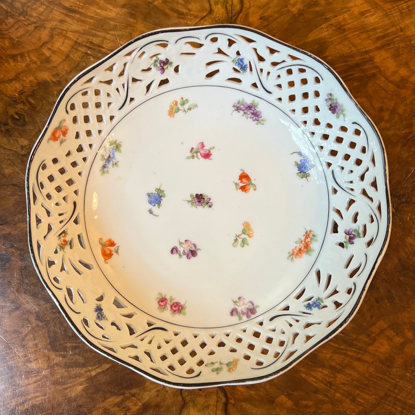 Schumann Coquette Floral Bowl 