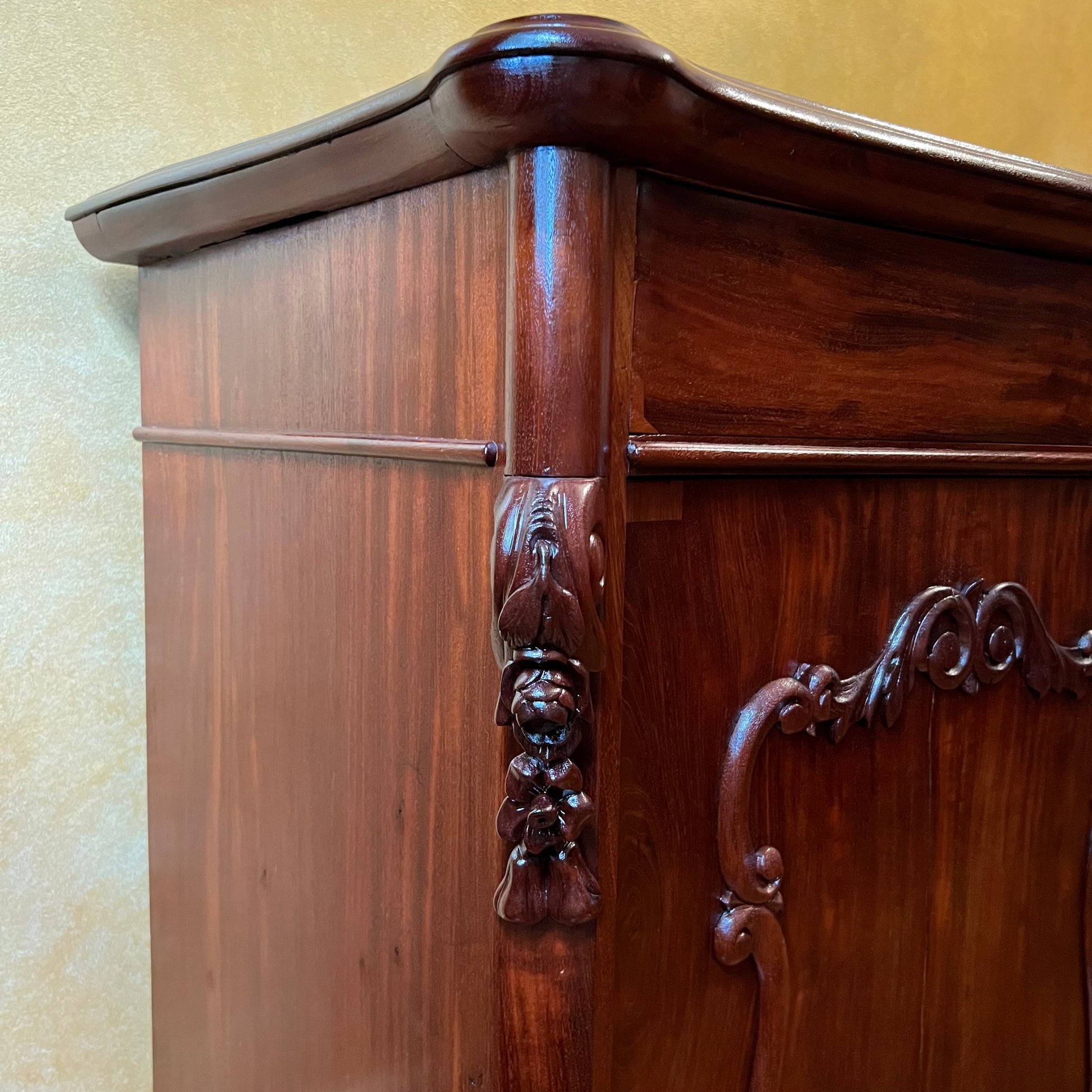 Sideboard Mahogany 