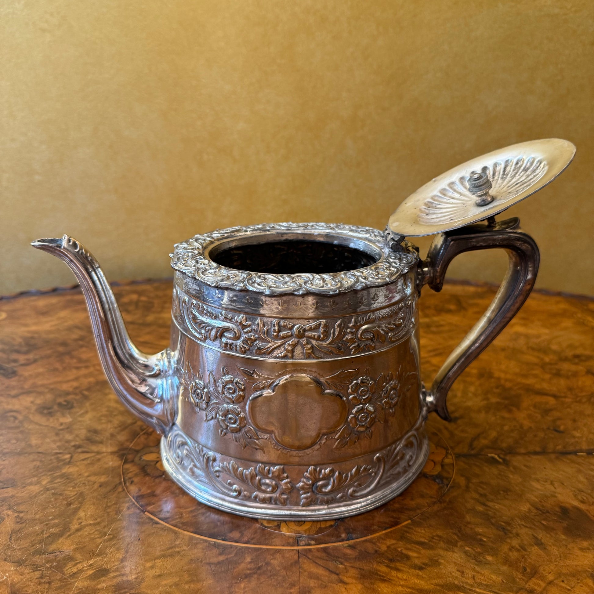  Silver Plated Tea Pot 