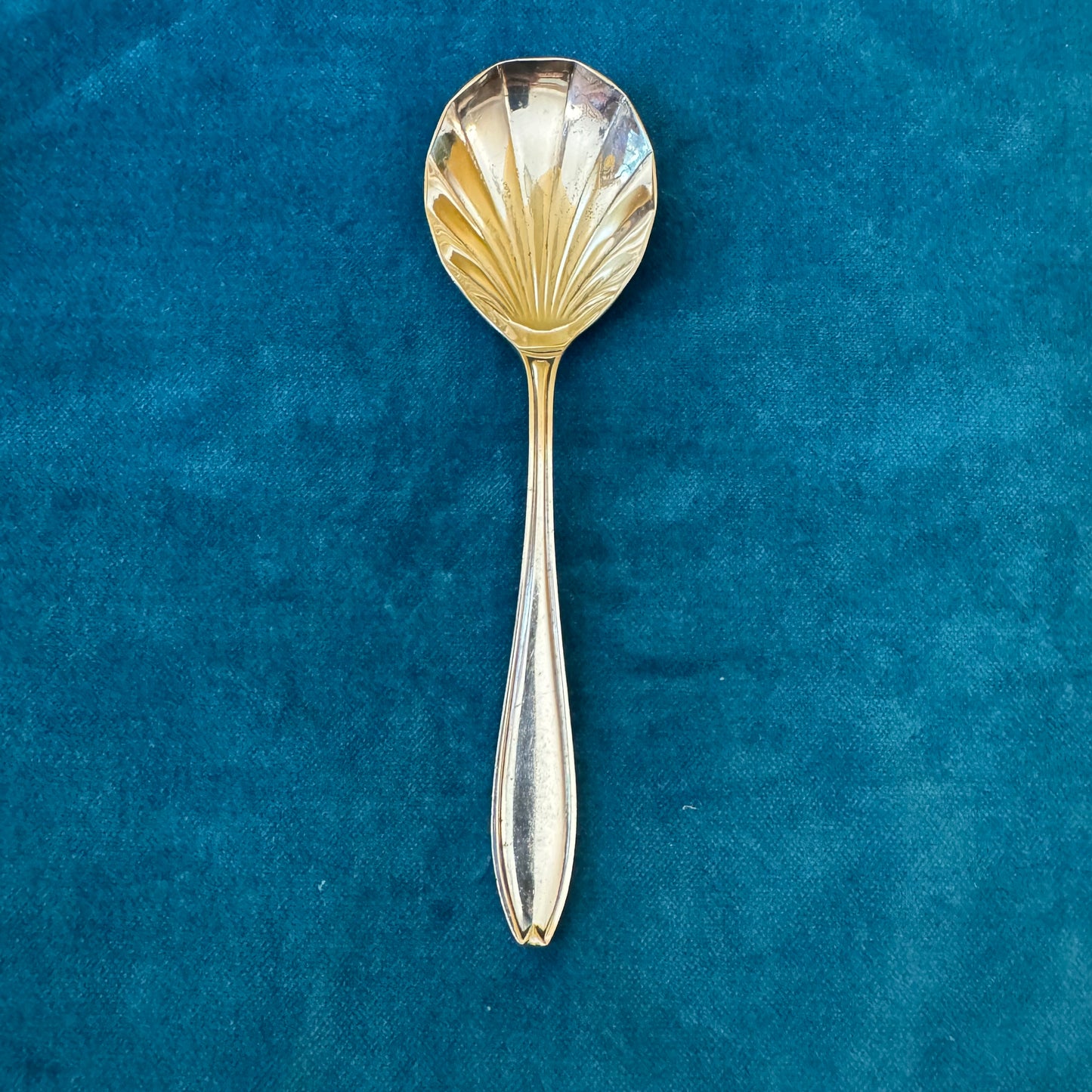 Sir John Bennett Shell Shaped Desserts Spoons