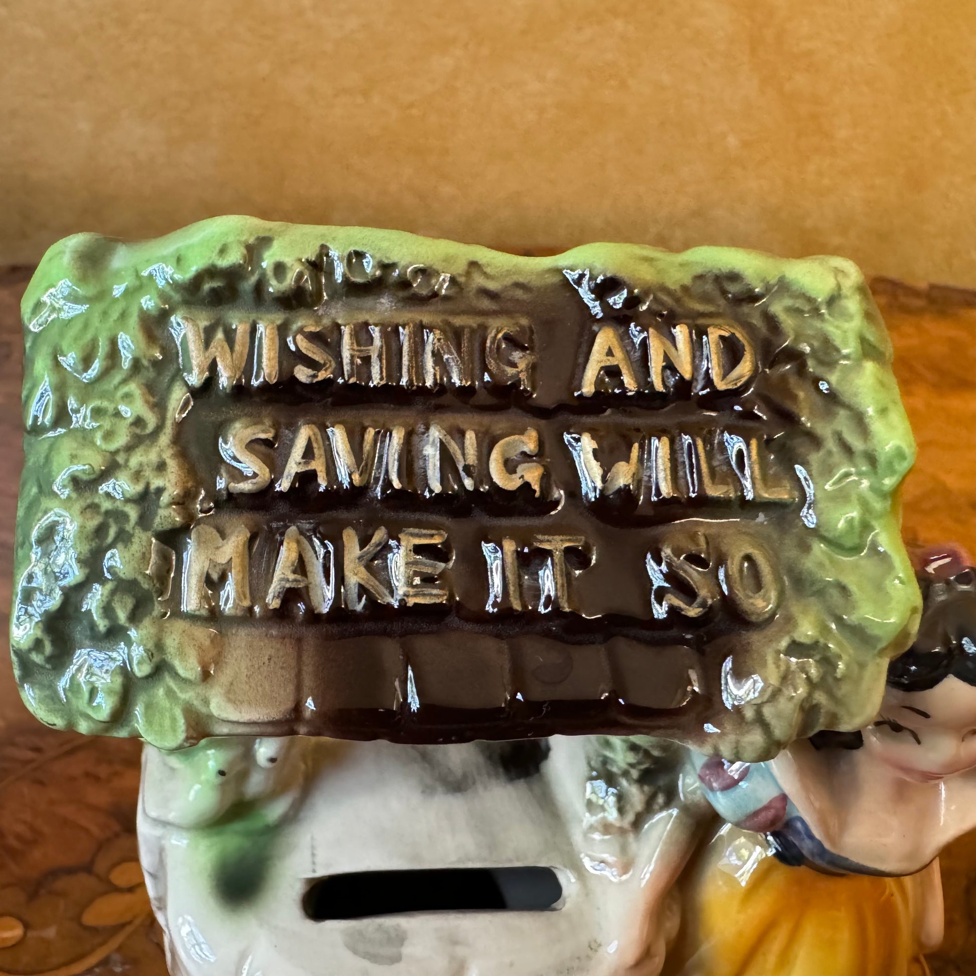 Snow White Wishing Well Money Box 