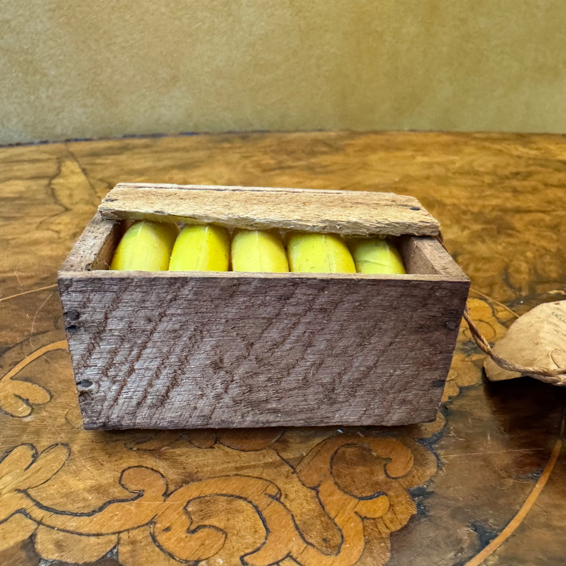 Souvenir Novelty Banana Box