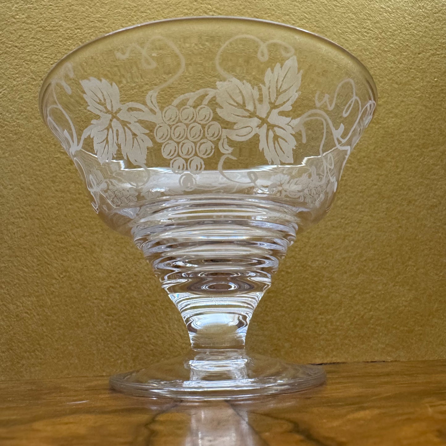 Stuart Crystal Etched Grapes & Leaves Footed Desserts Bowls Set 