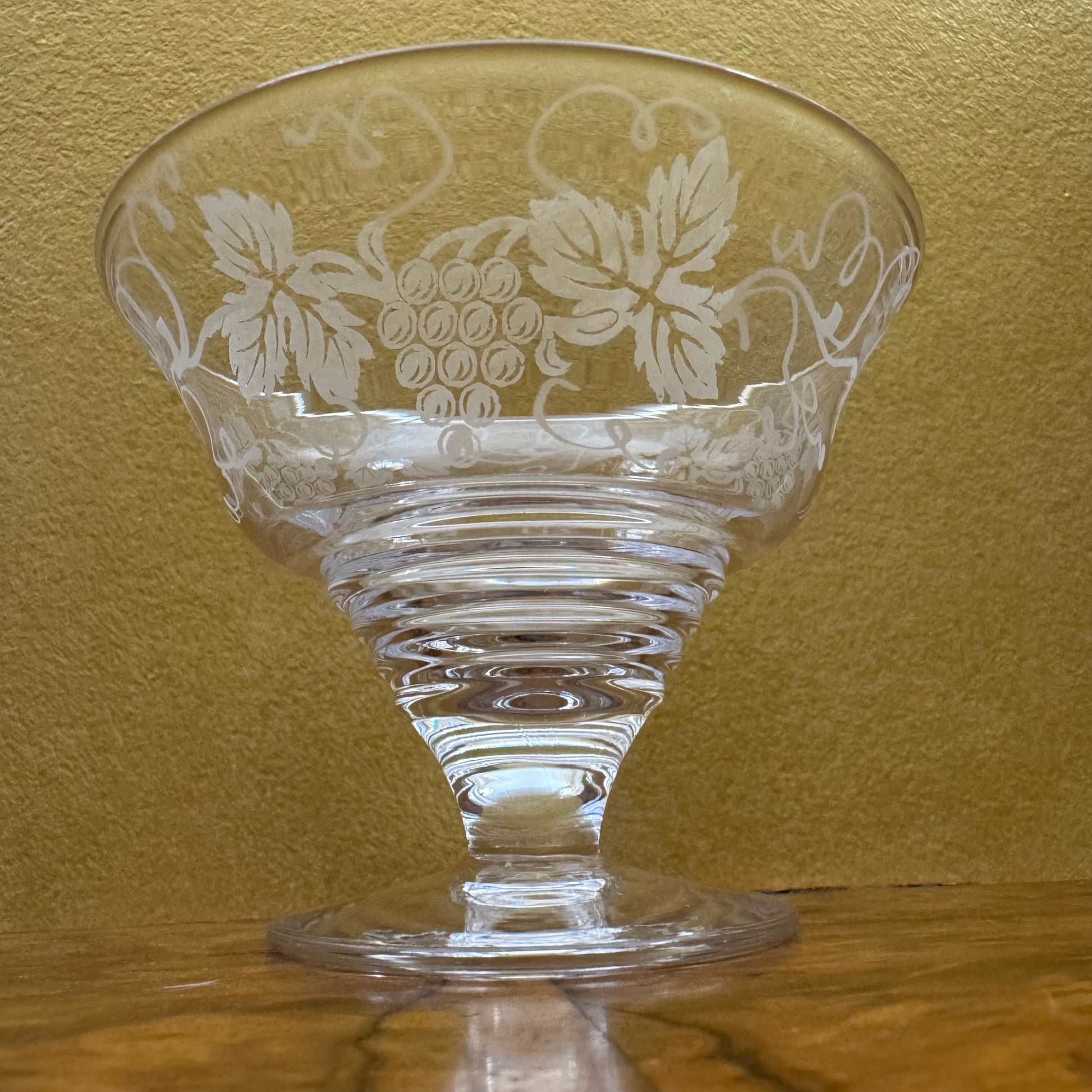 Stuart Crystal Etched Grapes & Leaves Footed Desserts Bowls Set 
