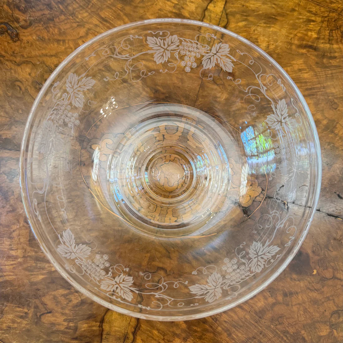 Vintage Stuart Crystal Grapes & Leave Print Large Bowl