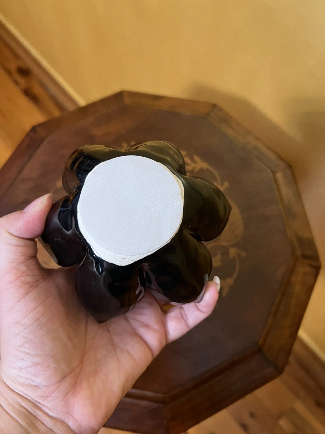 Black Lotus Tea Light Candle Holder