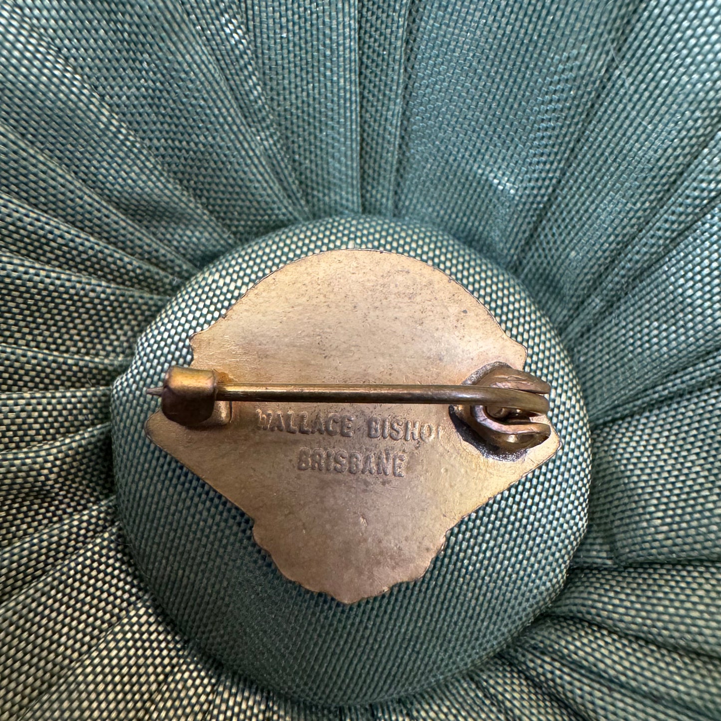Temora Bowling & Recreation Club Badge Pin 