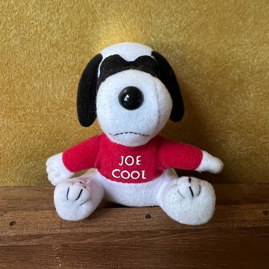 The Many Lives Of Snoopy Joe Cool McDonalds Toy