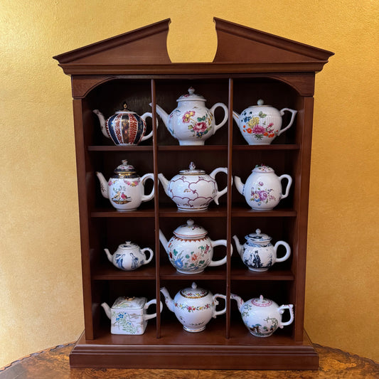 The Victoria & Albert Museum Franklin Mint 12 Tea Pots & Cabinet Set 