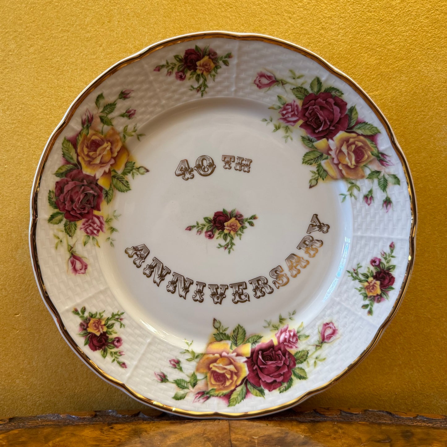 Thun Czech Republic“40th Anniversary” Plate