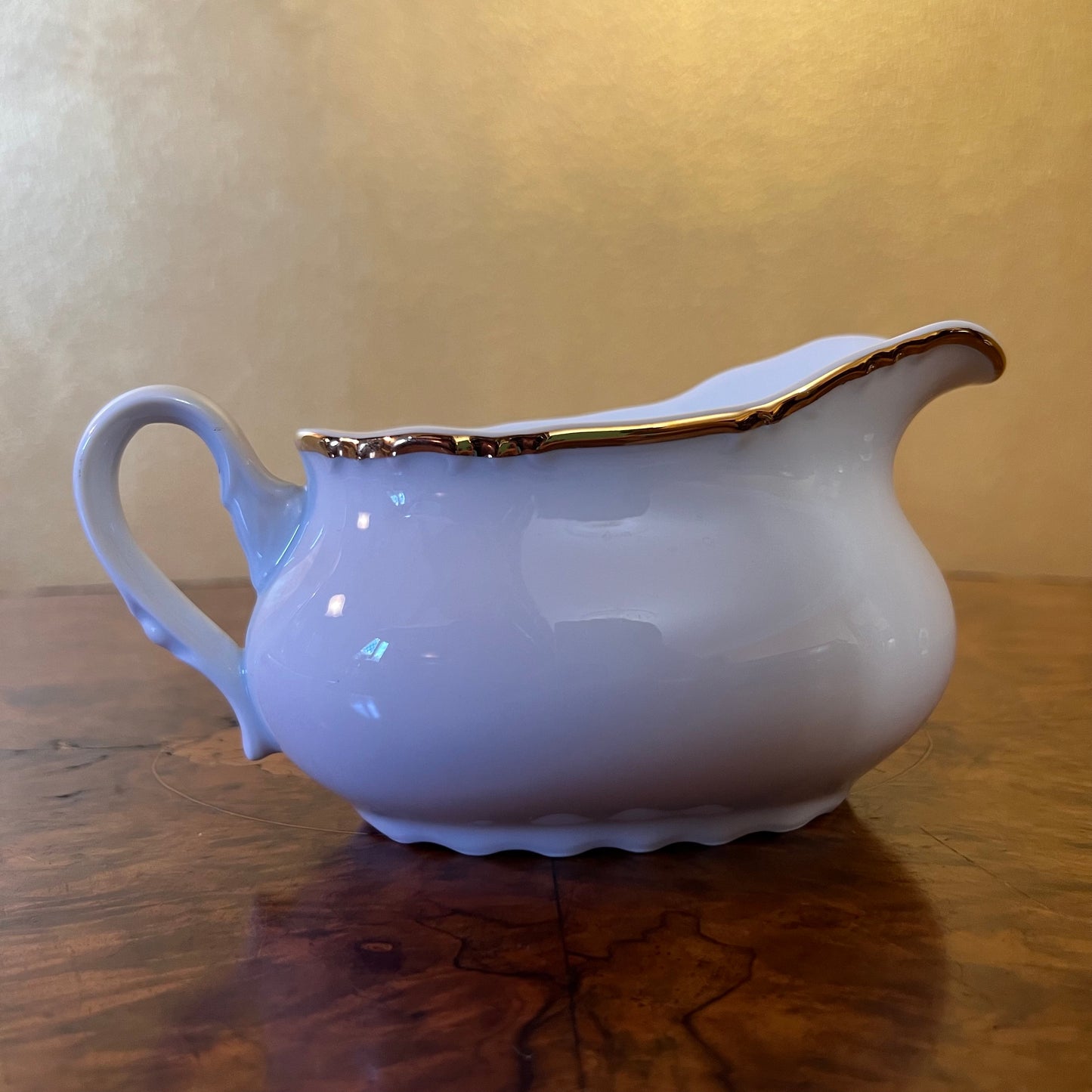 Thun White Gold Gravy Boat 