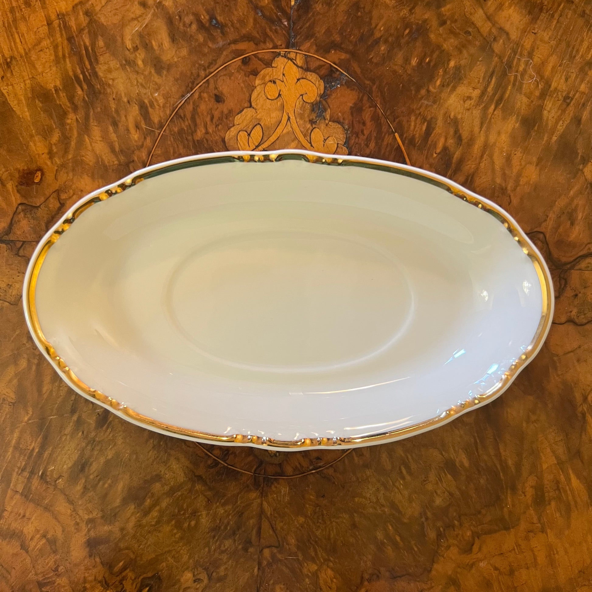 Thun White Gold Saucer 